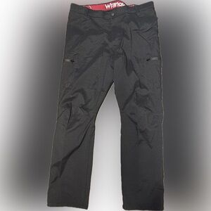 Wrangler Men's Black Outdoor Cargo Pants | Sz 40x32 | Brand New w/Tags